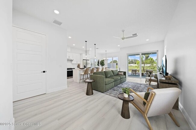 Building Photo - 1340 Windchime Ln