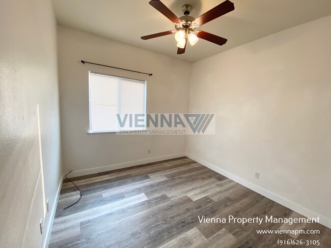 Building Photo - 1347 Hartley Way