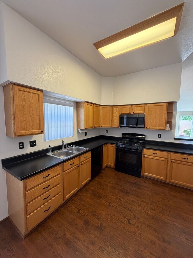 Building Photo - AMERICANA Property Mgmt - Charming 55+ Single-Story in Guard-Gated Los Prados!