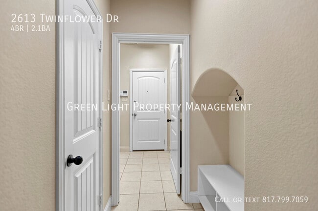 Building Photo - 2613 Twinflower Dr