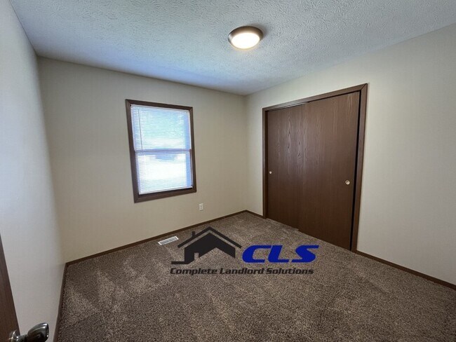 Building Photo - 4255 S Avery St