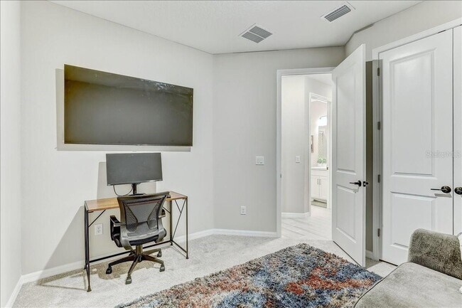 Building Photo - 33886 Landsman Lp