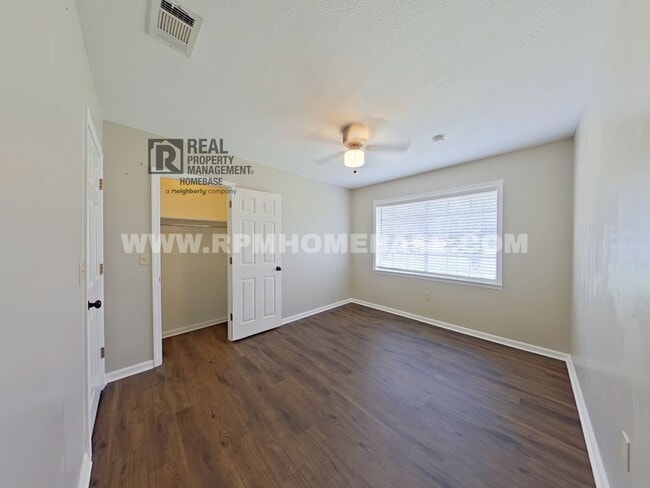 Building Photo - Spacious 4-Bedroom Home with Solar Panels ...