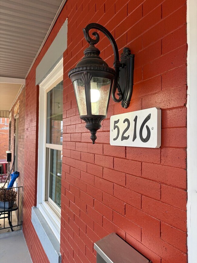 Building Photo - ??? NEWLY RENOVATED 3 BEDROOMS & 2.5 BATH HOUSE LOCATED IN HADDINGTON