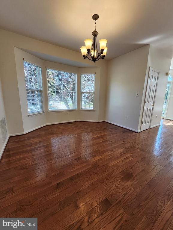 Building Photo - 20939 Calais Terrace