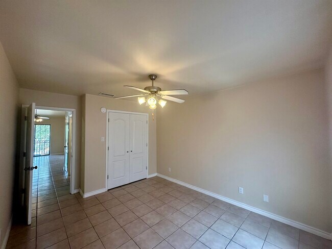 Building Photo - 9802 Cantera Ct