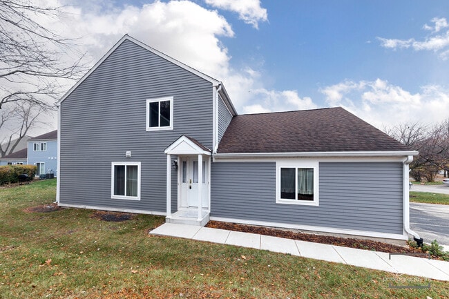 Building Photo - 2691 Stanton Ct