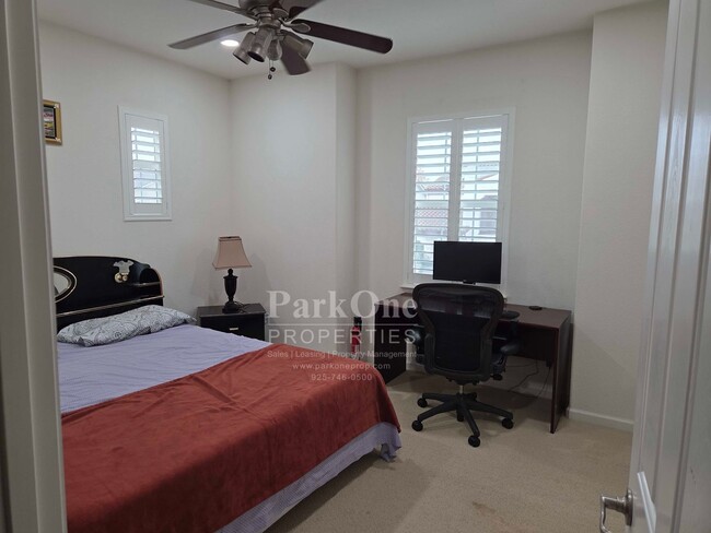 Building Photo - Beautiful 4 Bed 2.5 Bath Cul-de-Sac Home in San Ramon