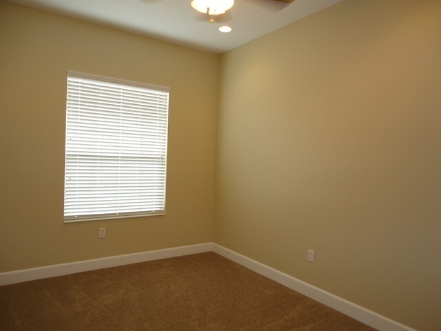Building Photo - 5750 Rusack Dr