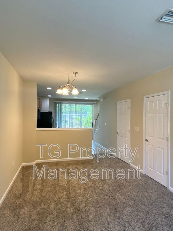 Building Photo - 6515 Arching Branch Cir