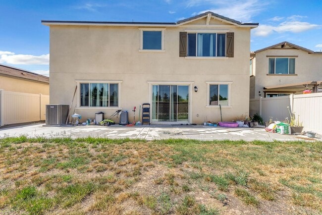 Building Photo - Spacious 5-Bedroom Home in Spencer’s Crossing – Murrieta - 6 Month - 1 Year or Lease To Own!