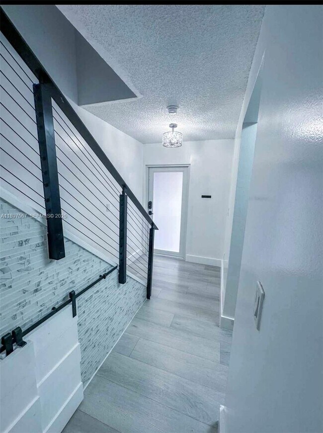 Building Photo - 2301 W 60th St