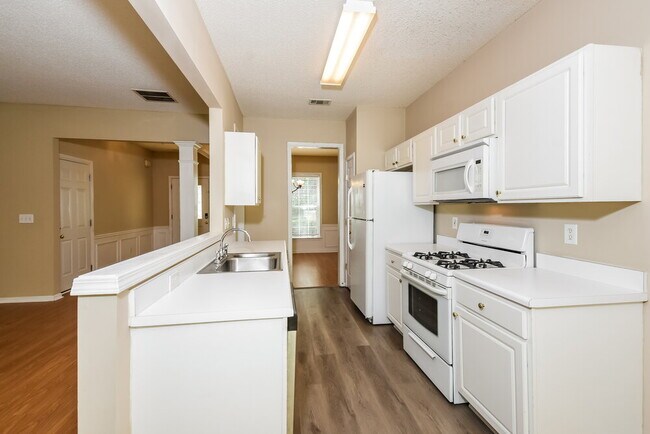 Building Photo - 1159 Dunedin Trail