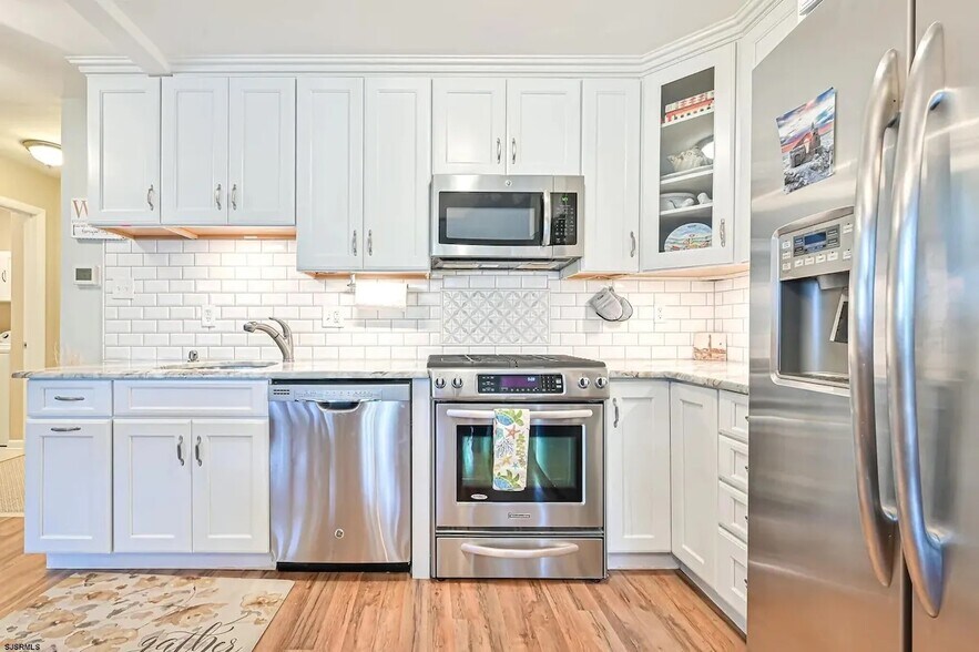 Building Photo - 518 W Brigantine Ave