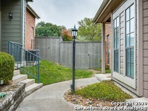 Building Photo - 165 Chapel Hill Cir