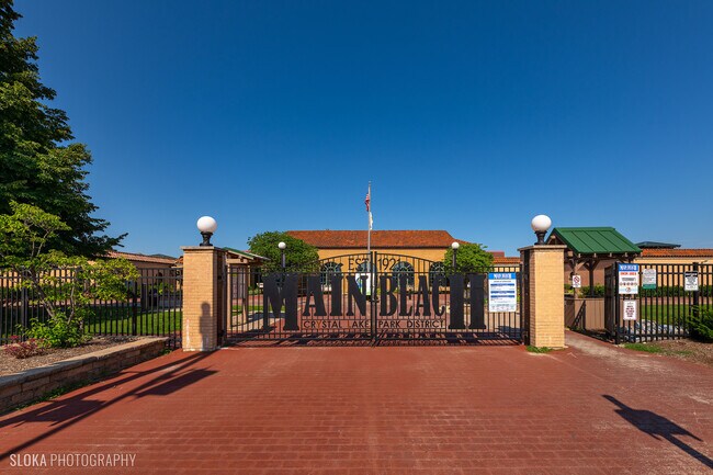 Building Photo - 71 N Williams St