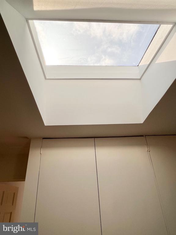 Building Photo - 1507 N Rodney St