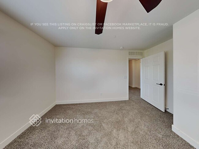 Building Photo - 2105 N 211th Dr