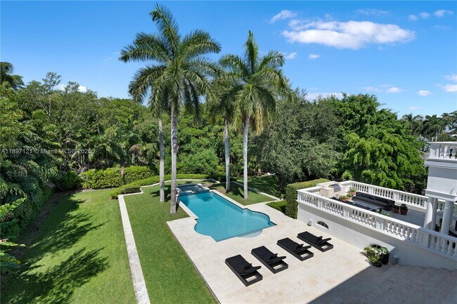 Building Photo - 26 Tahiti Beach Island Rd
