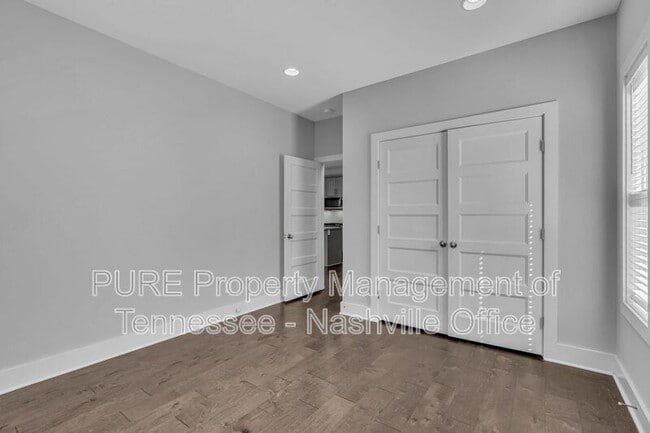 Building Photo - 1404 10th Ave N