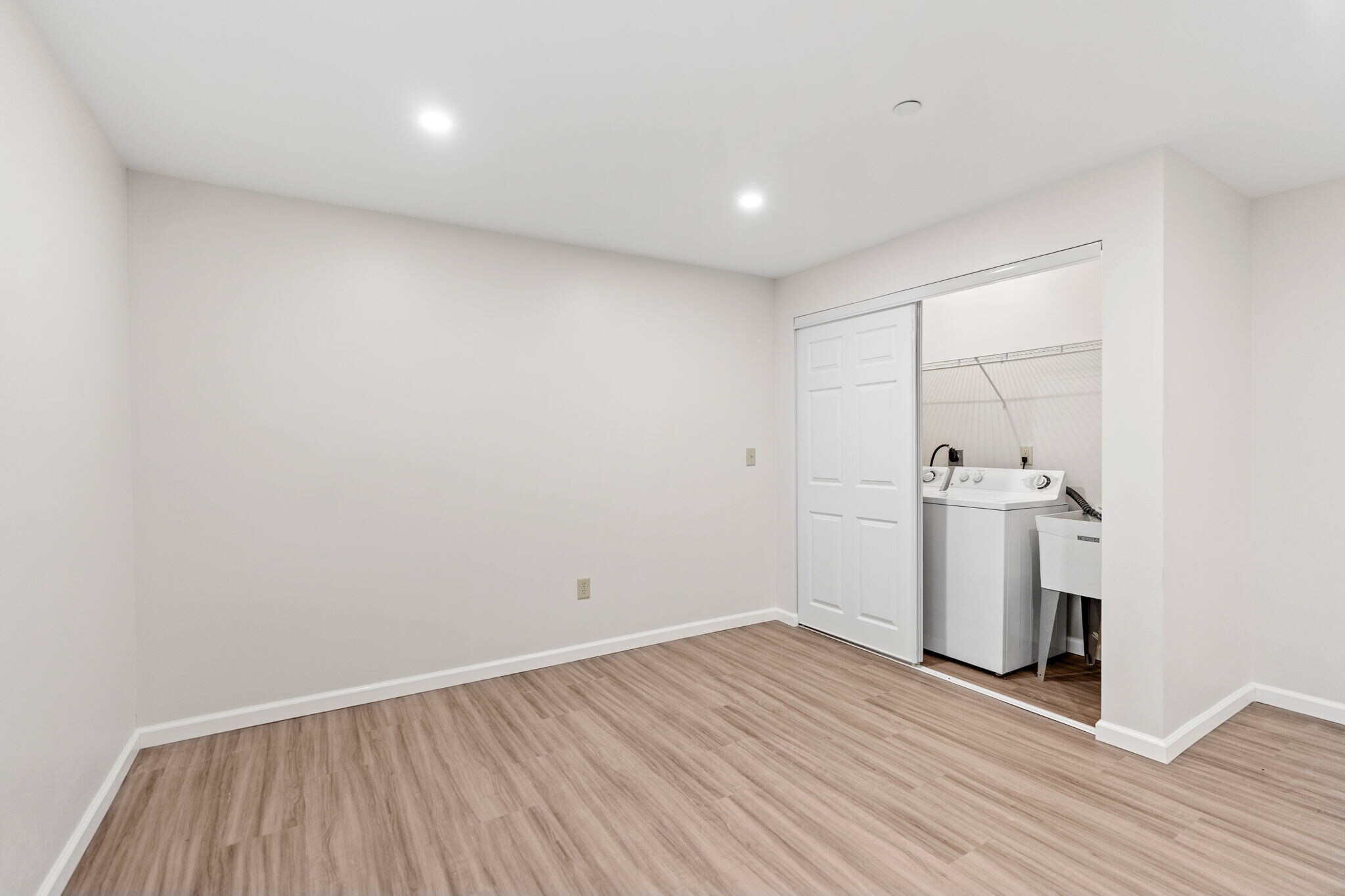 Living Space - 3514 Grand Ave S