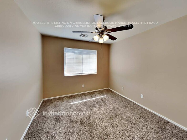Building Photo - 147 S 111th Pl