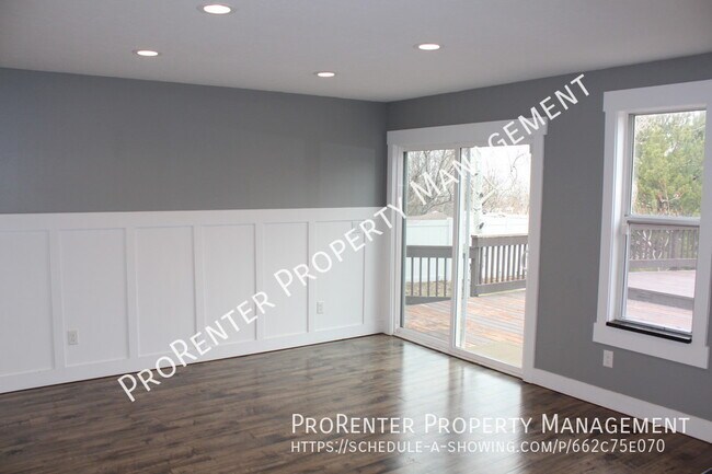 Building Photo - 8130 Deer Run Way