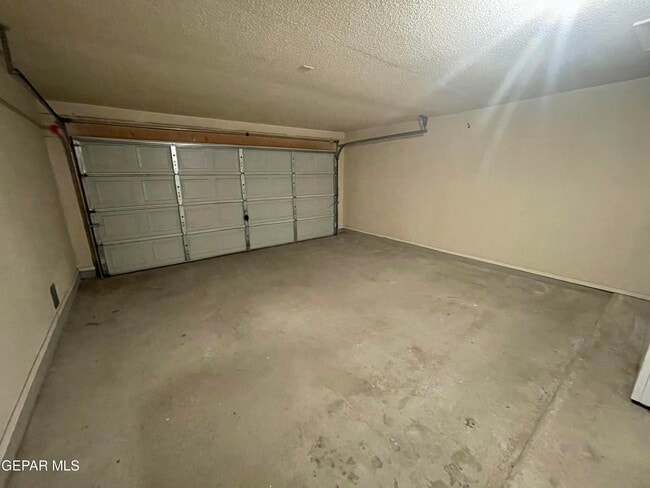 Building Photo - 11785 Snow Hawk Dr