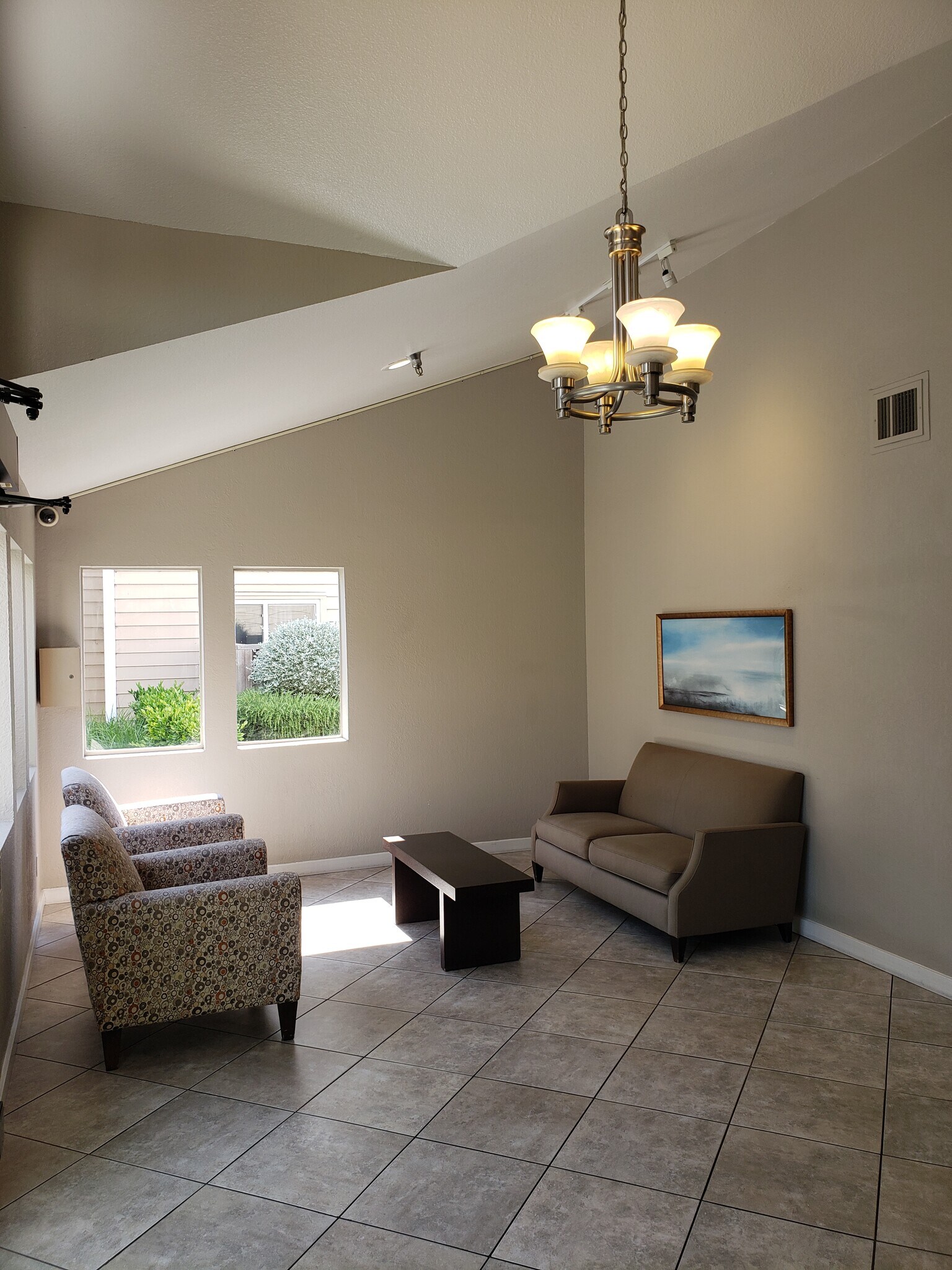 Building Photo - 6400 Christie Ave