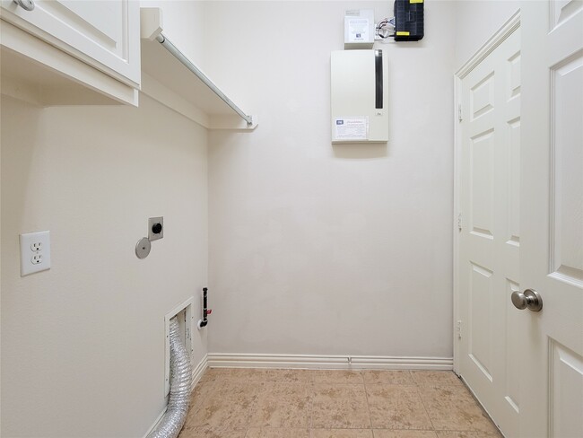 Building Photo - 18419 E Morgans Bend Dr