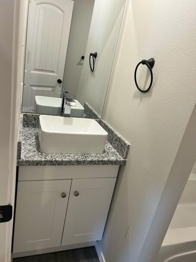 Building Photo - 7441 4th St