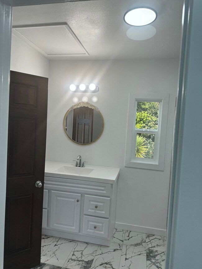 Building Photo - 20215 Ruston Rd