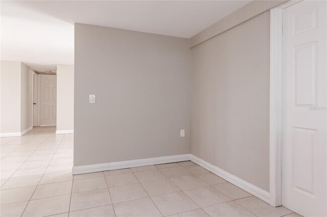 Building Photo - 4740 Durney St