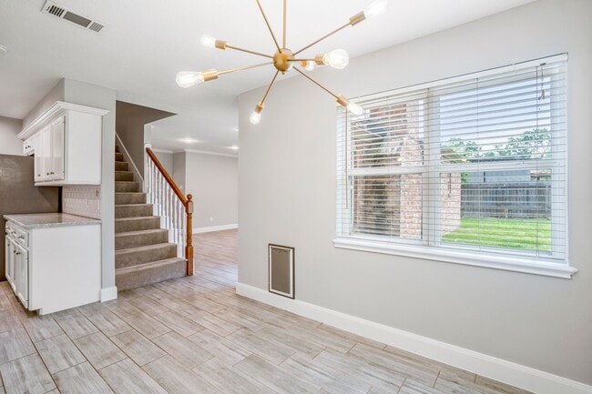 Building Photo - 7607 Wycomb Ln