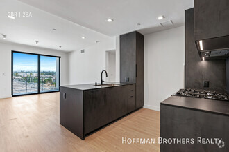 Building Photo - 3686 Overland Ave