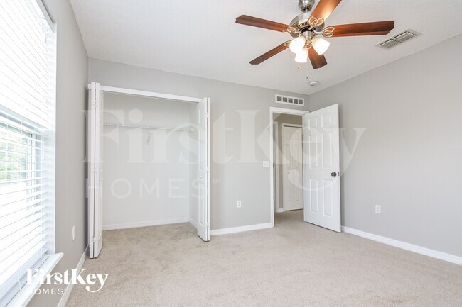 Building Photo - 2973 Whispering Trails Dr