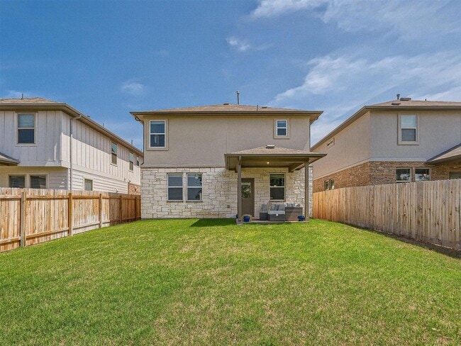 Building Photo - 412 Arrowhead Vine St