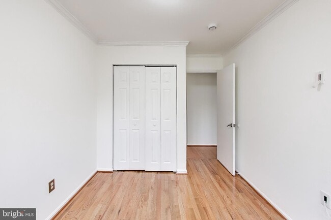 Building Photo - 20210 Maple Leaf Ct