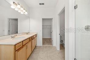 Building Photo - 7991 Syracuse Dr