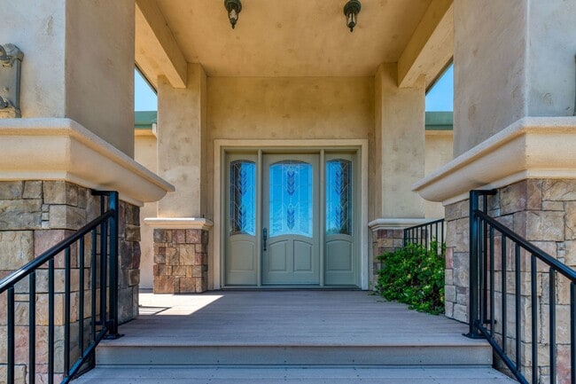 Building Photo - Executive Hilltop Retreat in Cameron Park ...