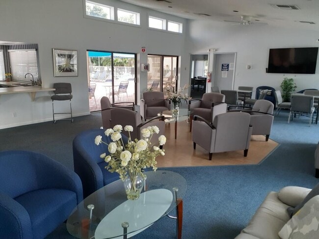 Building Photo - 6562 Boca Del Mar Dr