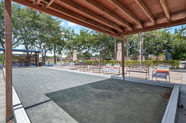 Building Photo - 102 Amherst Ln