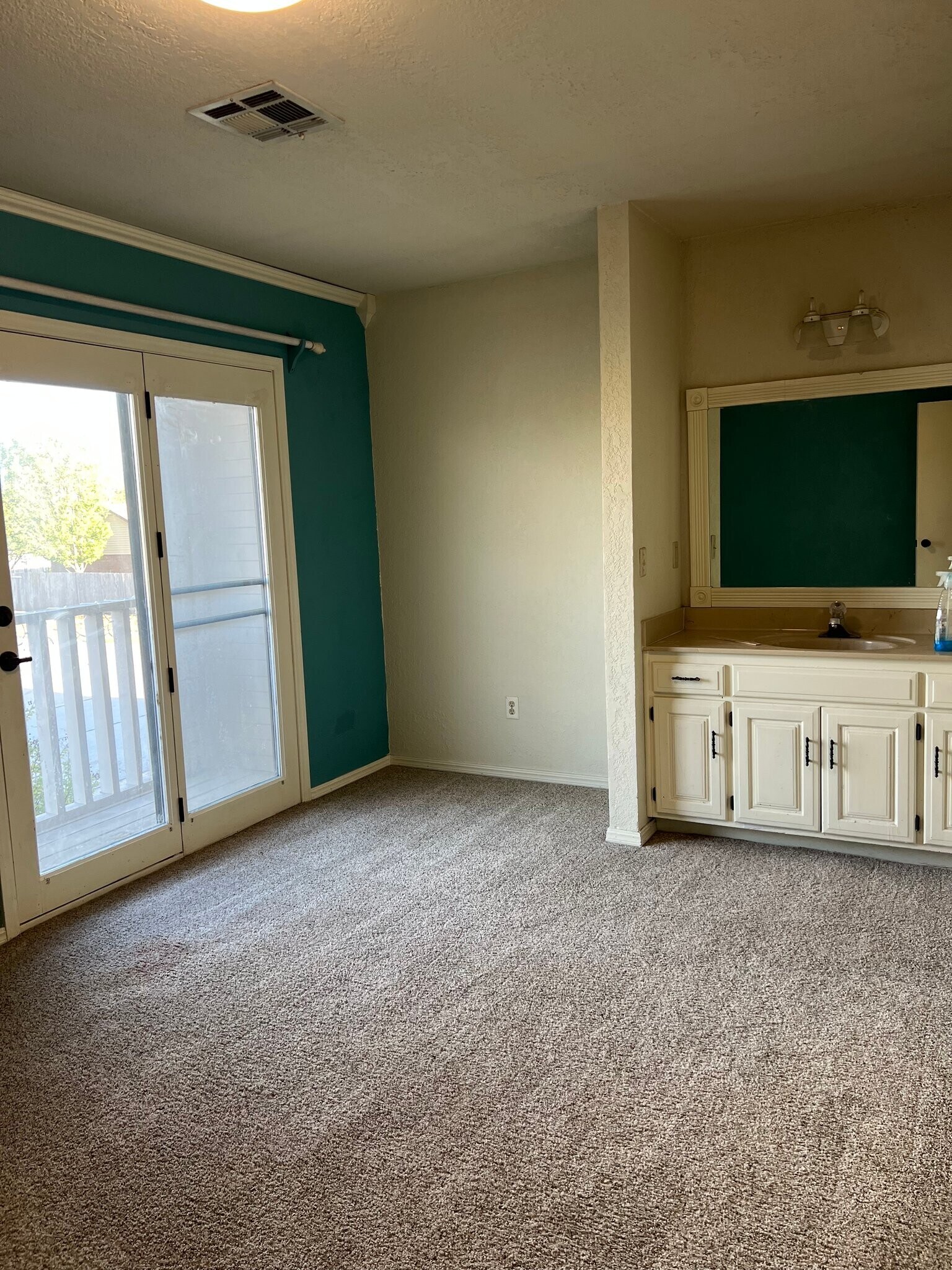 Building Photo - 8520 N 125th E Ave