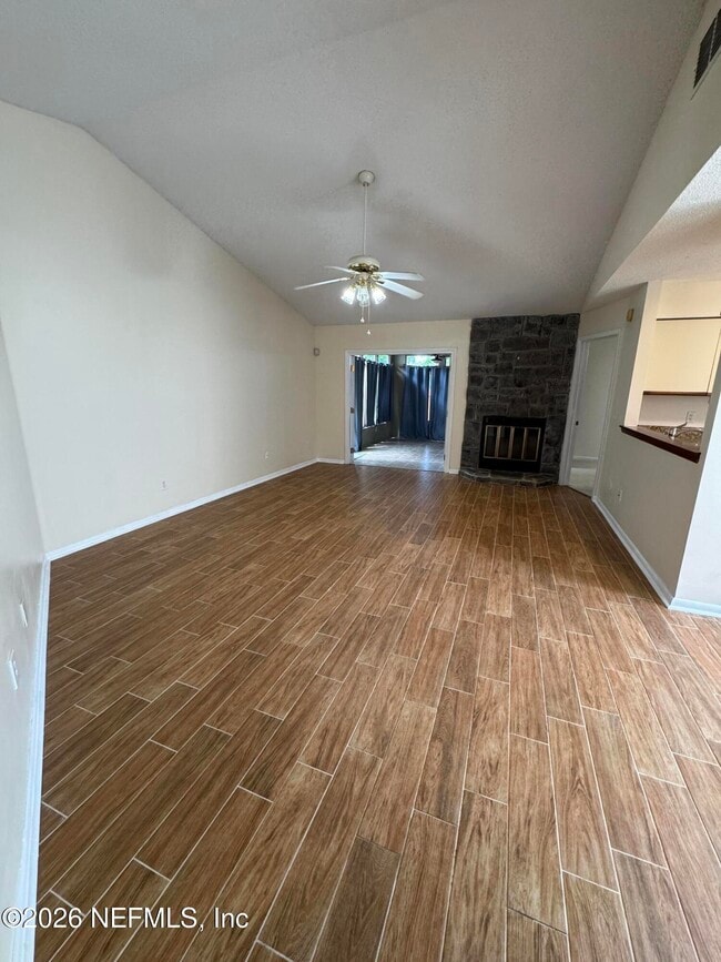 Building Photo - 8550 Goldeneye Ln