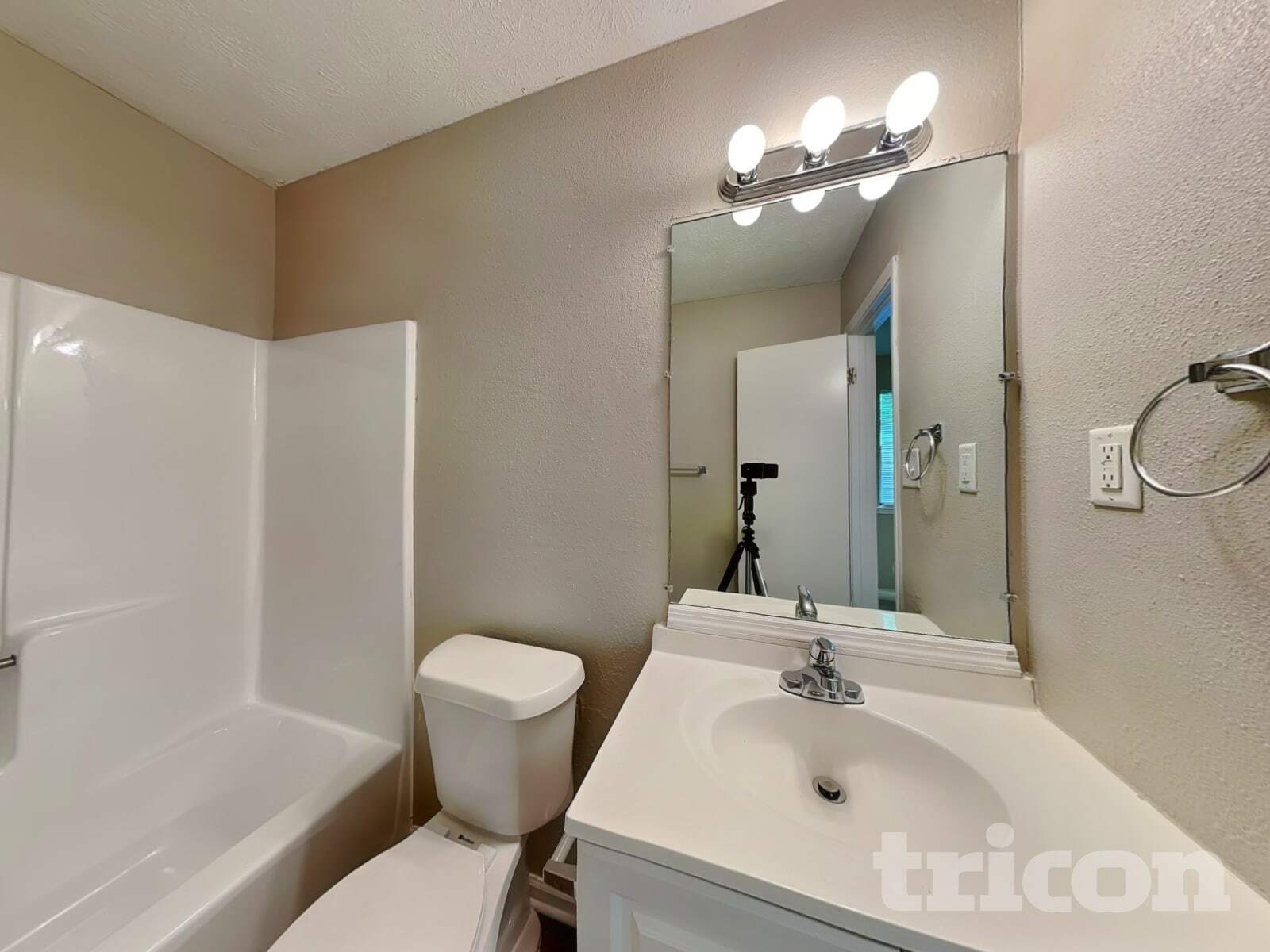 Building Photo - 4157 Jami Ln