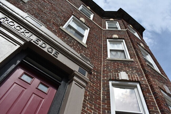 Building Photo - 4 Rockledge St