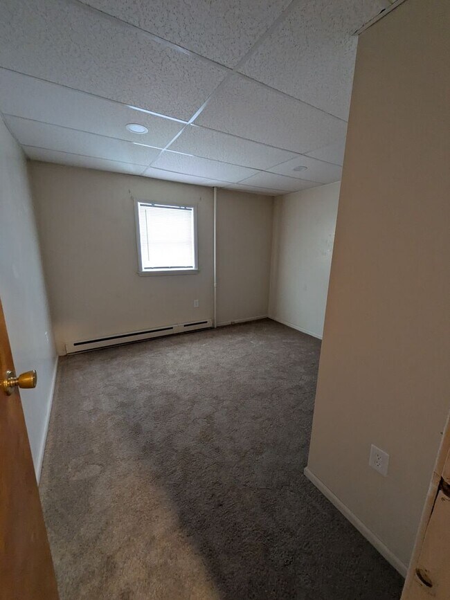 Building Photo - 601 Dean St