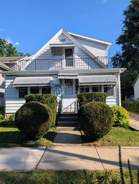 Front of home - 2421 Upham St