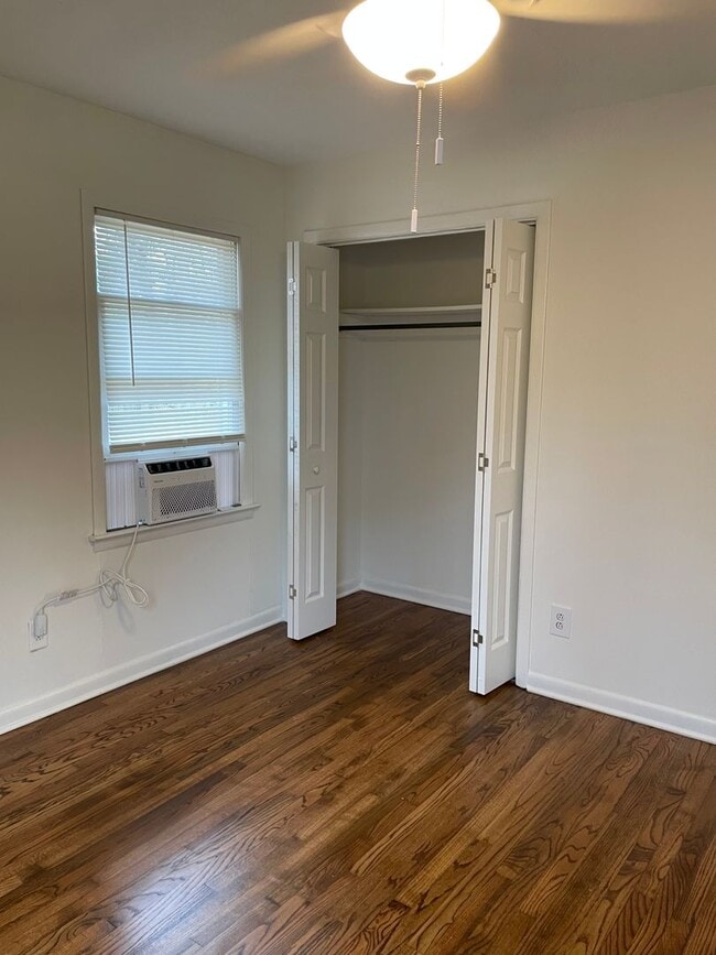 Building Photo - Cute and Newly Renovated Brick One Level Home in Auburn