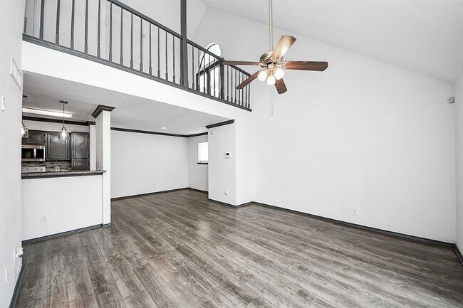 Building Photo - 14550 Fonmeadow Dr
